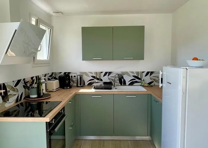 Holiday home Haus Im Erdgeschoss In Strandnaehe By Interhome *