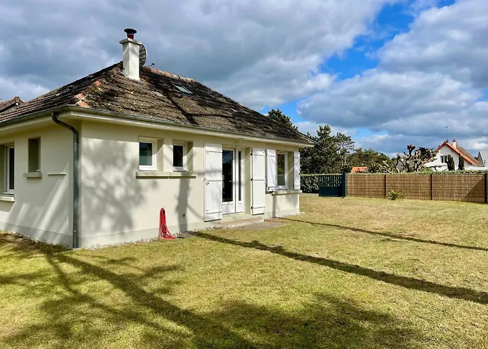 Haus Im Erdgeschoss In Strandnaehe By Interhome Holiday home Port-Bail-sur-Mer