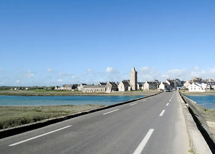 Haus Im Erdgeschoss In Strandnaehe By Interhome Holiday home Port-Bail-sur-Mer